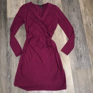 Banana republic petite xs burgundy dress NEW